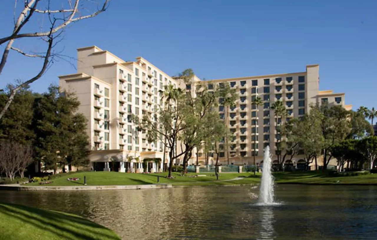 Отель Costa Mesa Marriott 4*,  США