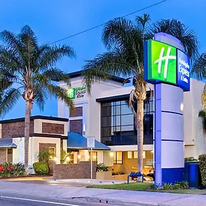 Hotel Holiday Express & Costa Mesa, An Ihg