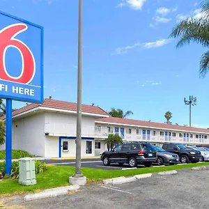 Hotel 6-costa Mesa, Ca