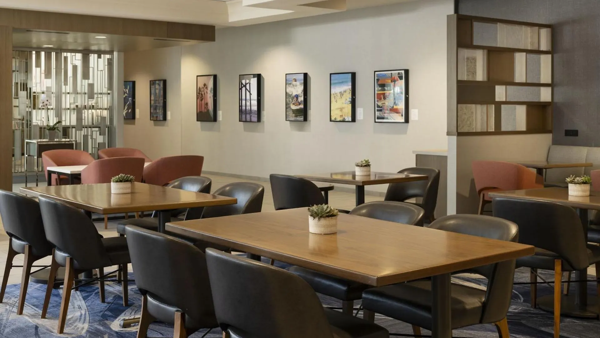 Costa Mesa Marriott Hotel
