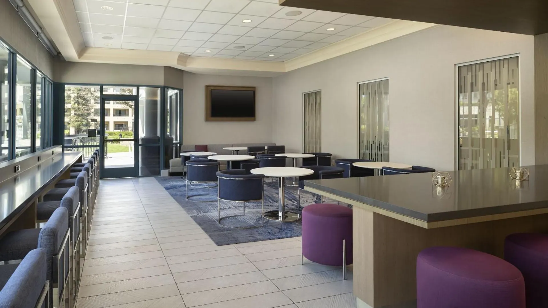 Costa Mesa Marriott Hotel