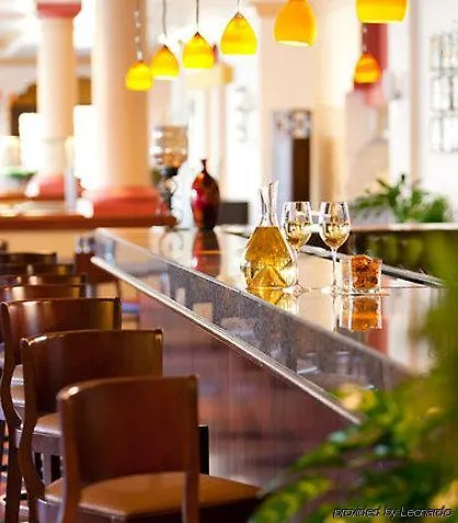 ****  Costa Mesa Marriott Hotel United States
